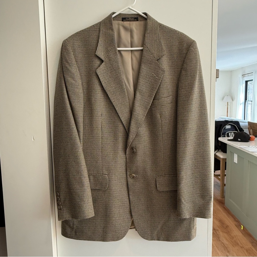 L.L. Bean Houndstooth Blazer in Tan and Black